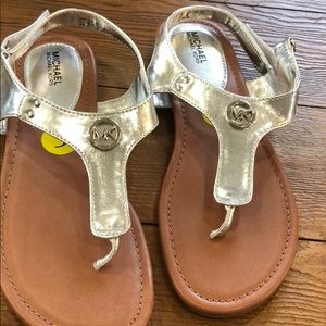 New Kids Michael Kors Sandals
